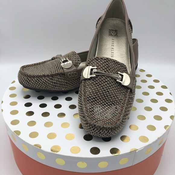 Anne Klein Tan Speckle Flats- Size 6.5 - Picture 3 of 5